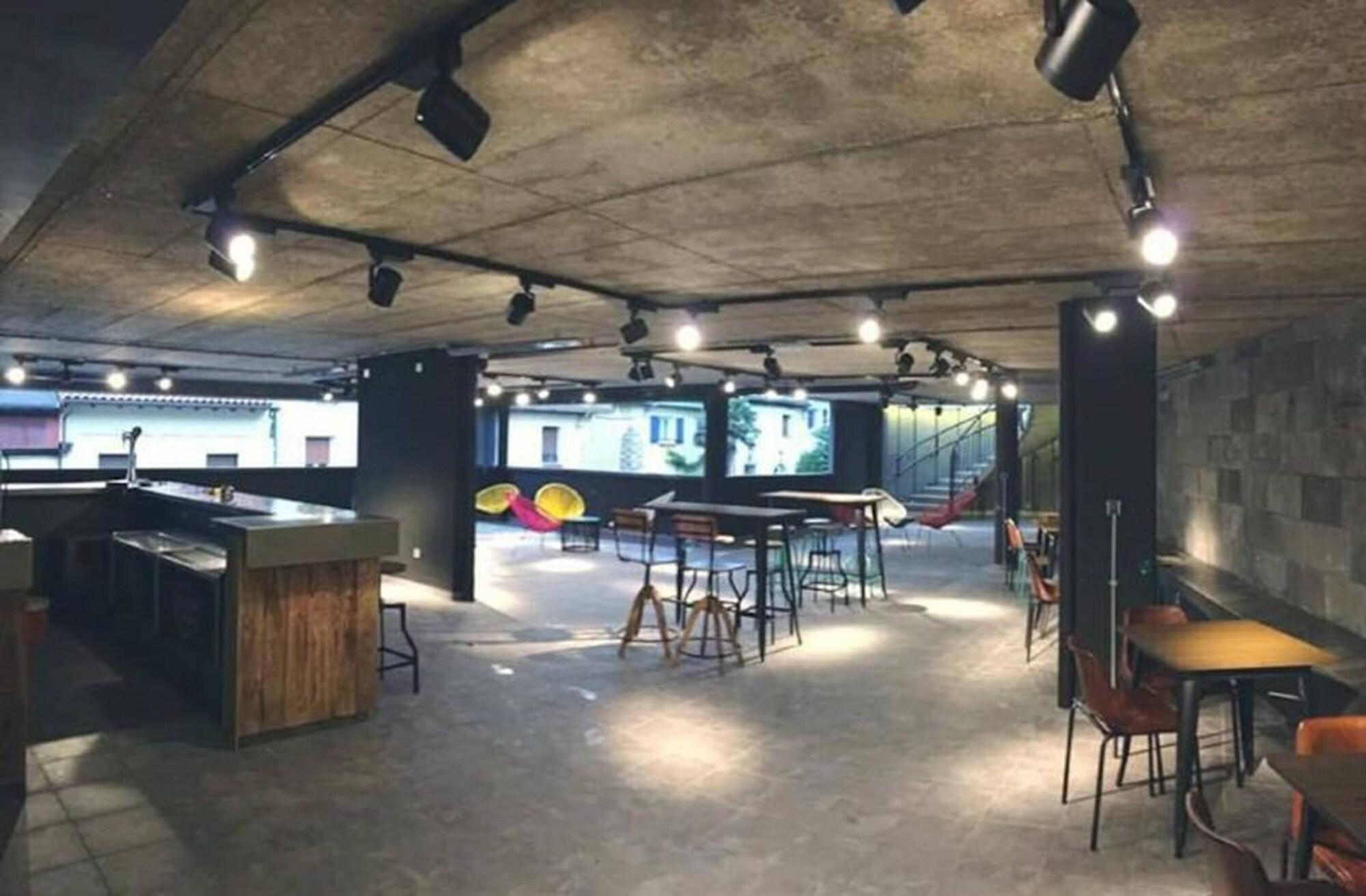 Koisi Hostel San Sebastian Bagian luar foto
